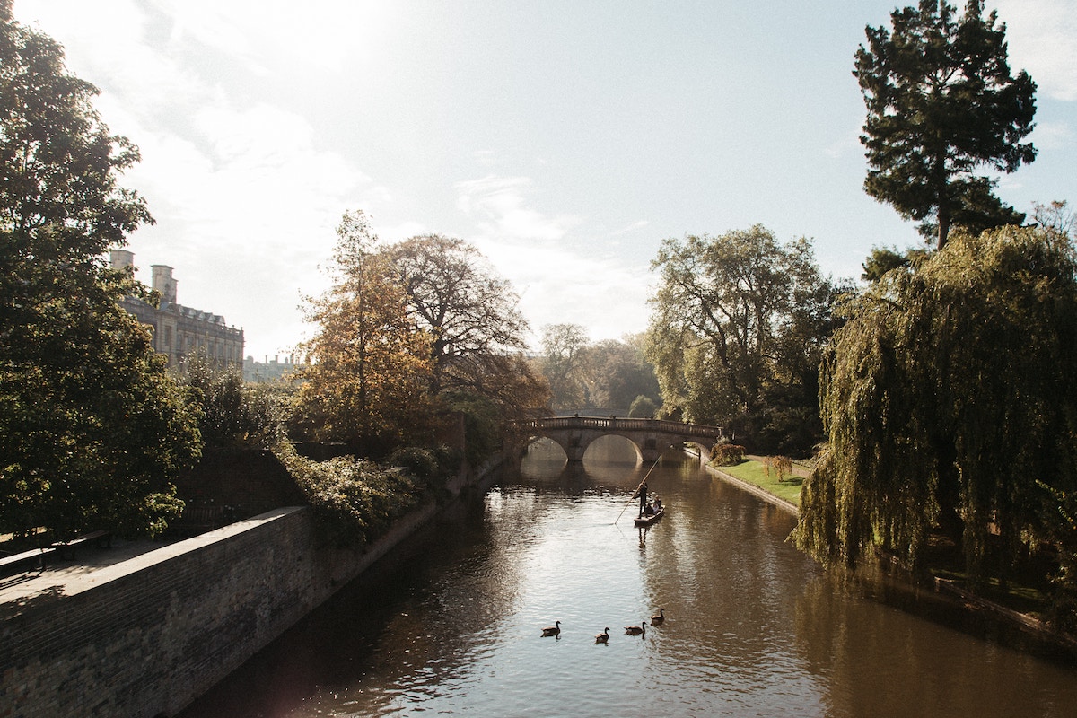 voyage scolaire à cambridge en angleterre - bec france - voyages scolaires educatifs – groupes scolaires - becfrance